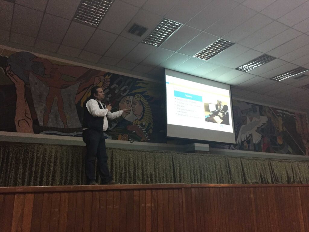 Juan presenting in Portoviejo at the Technical University of Manabi