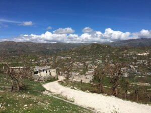 Wide shot of city in Haiti