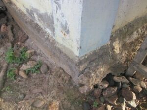 build-change-home-bottom-corner
