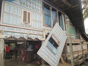exterior-of-home-in-trienggadeng